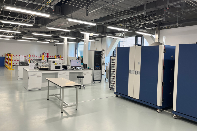 电缆多介质材料表征与定向开发平台